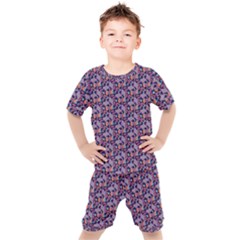 Trippy Cool Pattern Kids  T-shirt And Shorts Set