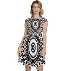 Circular Concentric Radial Symmetry Abstract Cap Sleeve High Waist Dress