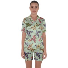 Berries Flowers Pattern Print Satin Short Sleeve Pajamas Set