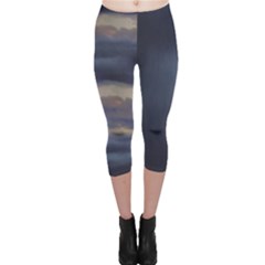 Twilight Serenade Print Capri Leggings 