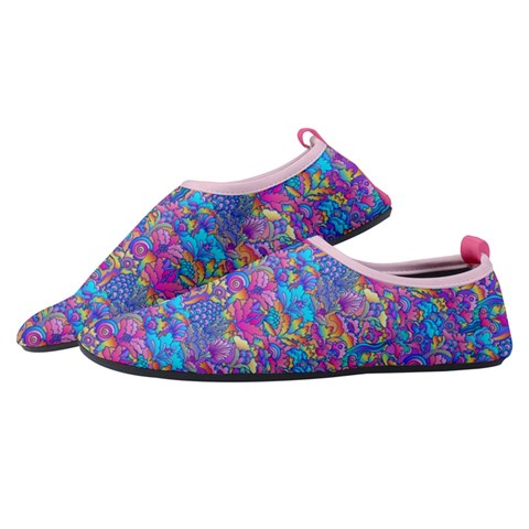 Floral colorful  Women s Sock-Style Water Shoes