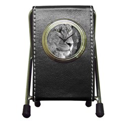 Lion 1 Stationery Holder Clock