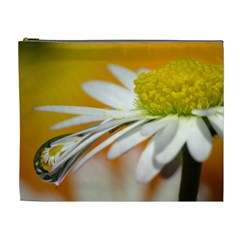 Daisy With Drops Cosmetic Bag (xl) by Siebenhuehner