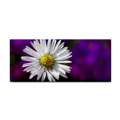 Daisy Hand Towel by Siebenhuehner