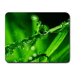 Waterdrops Small Mouse Pad (Rectangle)