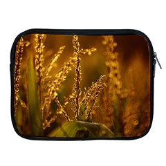 Field Apple Ipad 2/3/4 Zipper Case by Siebenhuehner