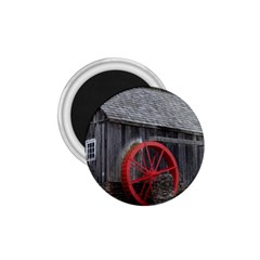 Vermont Christmas Barn 1.75  Button Magnet