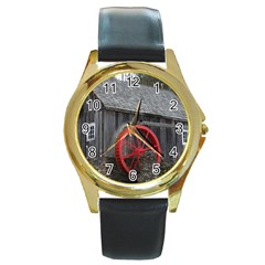 Vermont Christmas Barn Round Leather Watch (Gold Rim) 