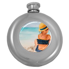 A Day At The Beach Hip Flask (round)