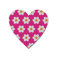 Daisies Magnet (heart) by SkylineDesigns