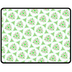 Sweet Doodle Pattern Green Double Sided Fleece Blanket (Medium) 