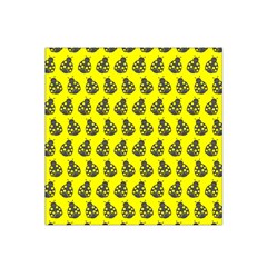 Ladybug Vector Geometric Tile Pattern Satin Bandana Scarf