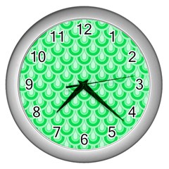 Awesome Retro Pattern Green Wall Clocks (Silver) 