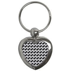 Modern Retro Chevron Patchwork Pattern  Key Chains (heart)  by GardenOfOphir