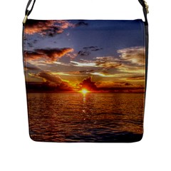 Tahitian Sunset Flap Messenger Bag (l) 