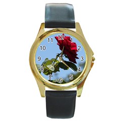Red Rose 2 Round Gold Metal Watches by trendistuff
