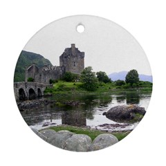 Scotland Eilean Donan Ornament (round) 