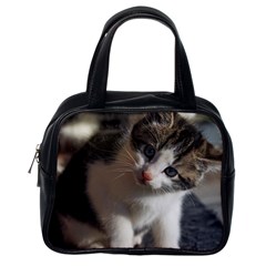 Questioning Kitty Classic Handbags (one Side) by trendistuff