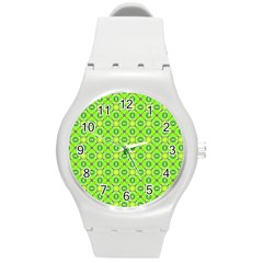 Vibrant Abstract Tropical Lime Foliage Lattice Round Plastic Sport Watch (m) by DianeClancy