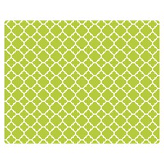 Spring Green Quatrefoil Pattern Double Sided Flano Blanket (medium) by Zandiepants