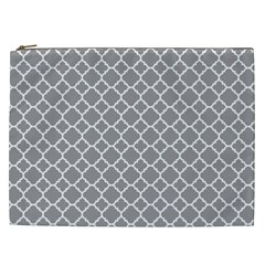 Grey Quatrefoil Pattern Cosmetic Bag (xxl) by Zandiepants