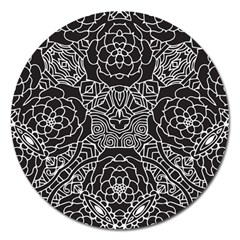 Mariager, Bold Flower Design, Black & White Magnet 5  (round) by Zandiepants