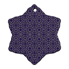 Stylized Floral Check Ornament (snowflake) 