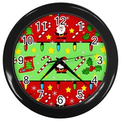 Christmas pattern - green and red Wall Clocks (Black)