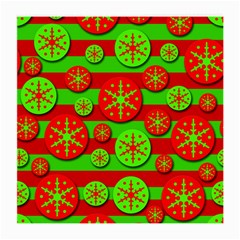 Snowflake Red And Green Pattern Medium Glasses Cloth