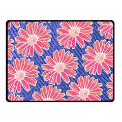 Pink Daisy Pattern Fleece Blanket (small) by DanaeStudio