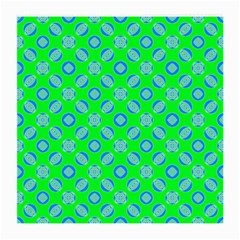 Mod Blue Circles On Bright Green Medium Glasses Cloth (2-side)