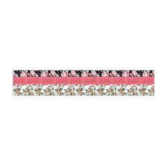 Cute Flower Pattern Flano Scarf (mini)