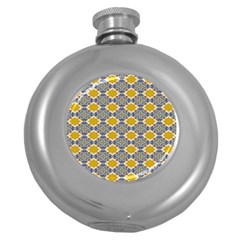 Arabesque Star Round Hip Flask (5 oz)