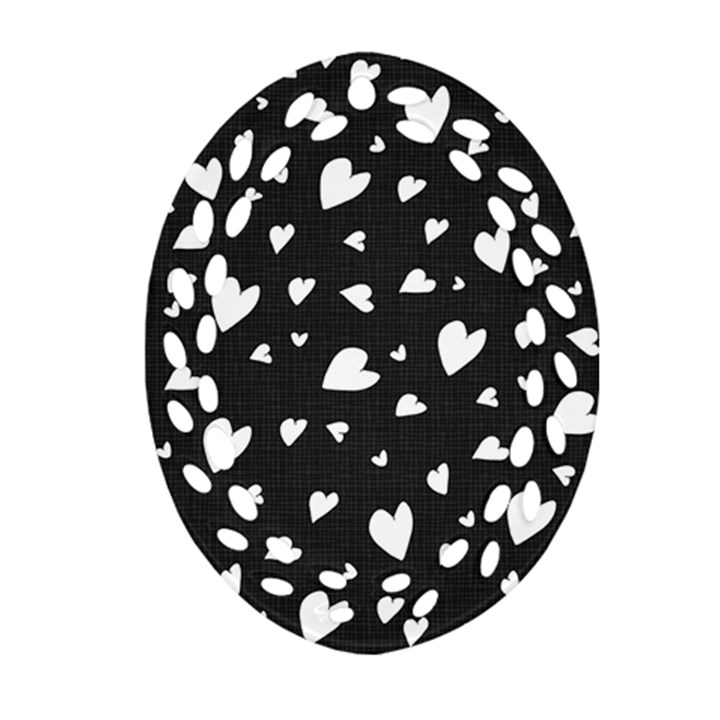 Black and white hearts pattern Oval Filigree Ornament (Two Sides)