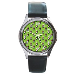 Christmas Penguin Penguins Cute Round Metal Watch