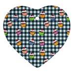 Cupcakes plaid pattern Heart Ornament (Two Sides) Front