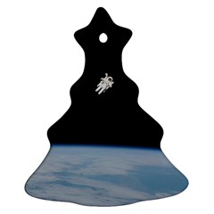 Amazing Stunning Astronaut Amazed Christmas Tree Ornament (Two Sides)