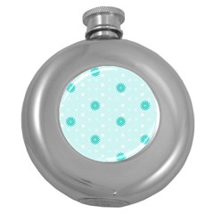 Star White Fan Blue Round Hip Flask (5 Oz) by Alisyart