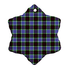 Tartan Fabrik Plaid Color Rainbow Triangle Ornament (snowflake)