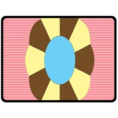 Garage Door Quilts Flower Line Fleece Blanket (large) 