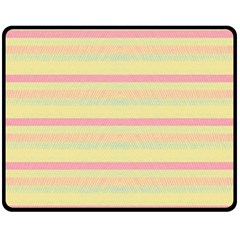 Lines Fleece Blanket (Medium) 