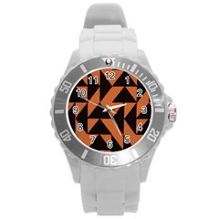 Brown Triangles Background Round Plastic Sport Watch (l)