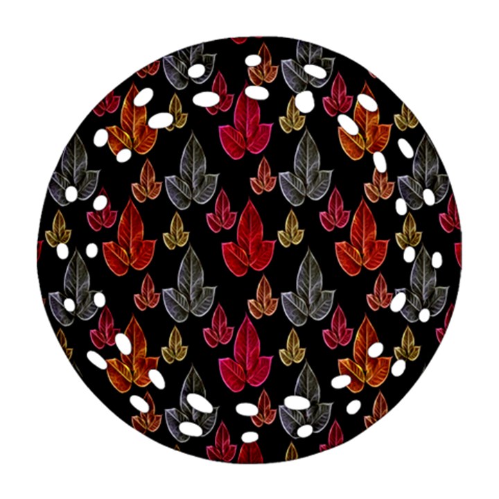 Leaves Pattern Background Round Filigree Ornament (Two Sides)