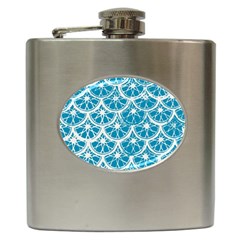 Lime Blue Star Circle Hip Flask (6 Oz) by Alisyart