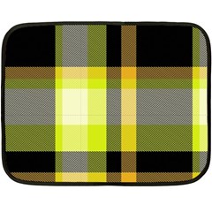 Tartan Pattern Background Fabric Design Fleece Blanket (Mini)