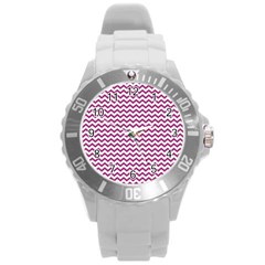 Chevron Wave Purple White Round Plastic Sport Watch (l)