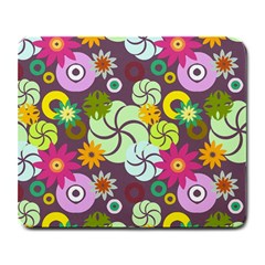 Floral Seamless Pattern Vector Large Mousepads by Nexatart