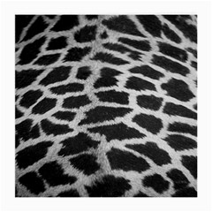 Black And White Giraffe Skin Pattern Medium Glasses Cloth by Nexatart
