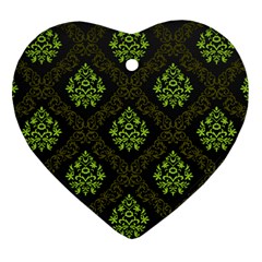 Leaf Green Ornament (heart)
