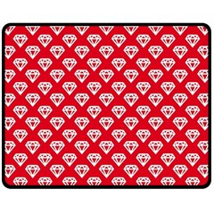 Diamond Pattern Fleece Blanket (Medium) 